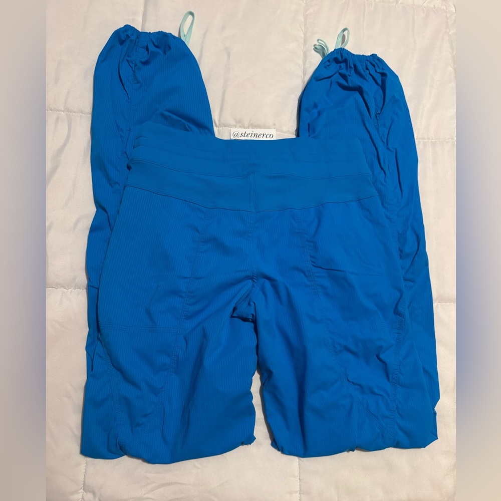 RARE Lululemon Studio Pant II *No Liner
Beach Blanket Blue unlined unicorn - Picture 11 of 14